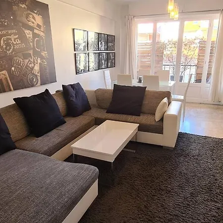 Apartman Centre, 3p/terrasse , 300 M Plages. Cannes